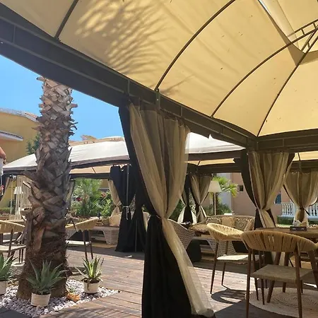 Hacienda Complex- Nicoleta