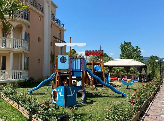 Hacienda Complex- Nicoleta * Sozopol