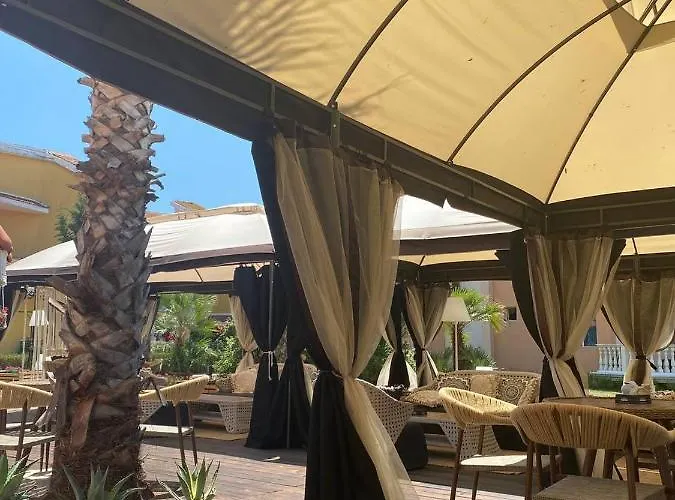 Hacienda Complex- Nicoleta